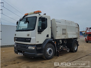 Подметально-уборочная машина DAF LF 55 250