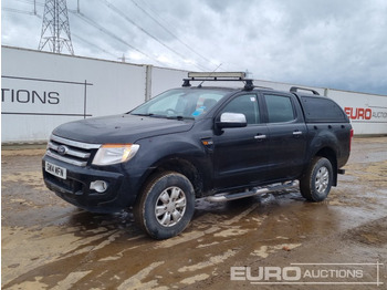 : фото в шапке страницы