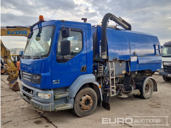 Подметально-уборочная машина DAF LF 55