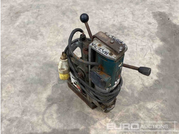 Строительное оборудование Unibor Bosch GBM23-2 110 Volt Magnetic Drill: фото 5