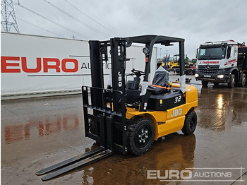 Вилочный погрузчик