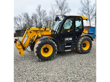 Телескопический погрузчик JCB