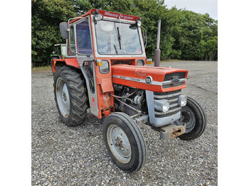 Трактор MASSEY FERGUSON