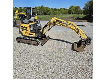 Мини-экскаватор New Holland E10 SR: фото 2