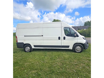 Цельнометаллический фургон PEUGEOT Boxer