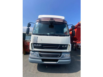 Грузовик с закрытым кузовом DAF LF 55.220: фото 5