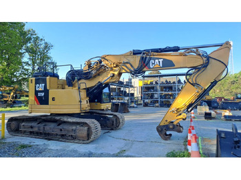 Гусеничный экскаватор CATERPILLAR 325