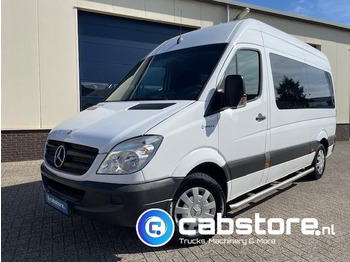 Микроавтобус, Пассажирский фургон Mercedes-Benz SPRINTER  211 CDI - L2/H2-  Automatische versnellingsbak - 9 Persoons - Bouwjaar 2009 - APK tot 17-01-2026 ! - Side bars - Privacy glas - Airco: фото 2