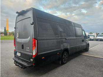 Цельнометаллический фургон Iveco Daily 35S21A8 5hlö retkis: фото 3 Цельнометаллический фургон Iveco Daily 35S21A8 5hlö retkis: фото 3