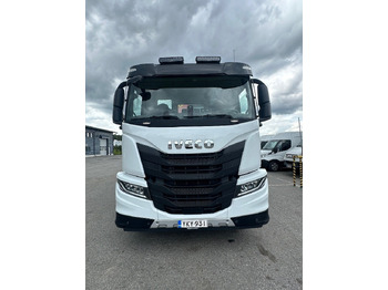 Автоманипулятор Iveco S-Way AD 260S48: фото 2