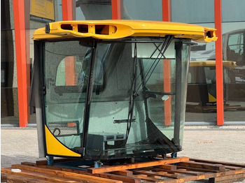 New Holland Cabine - New Holland CR8070, CR8080, CR9070, CR908  в лизинг New Holland Cabine - New Holland CR8070, CR8080, CR9070, CR908: фото 4