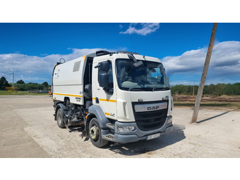 Подметально-уборочная машина DAF LF 220