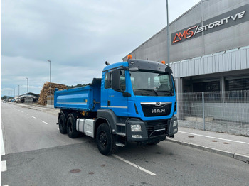 Самосвал MAN TGS 26.460
