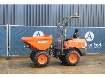 : фото в шапке страницы