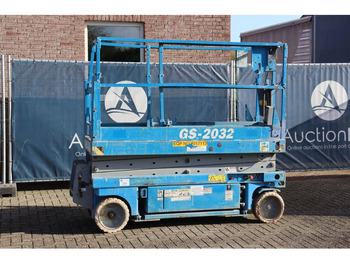 Ножничный подъемник GENIE