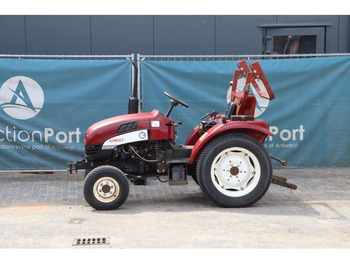 : фото в шапке страницы