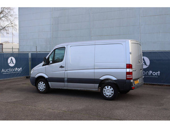 Цельнометаллический фургон Mercedes-Benz Sprinter: фото 4 Цельнометаллический фургон Mercedes-Benz Sprinter: фото 4