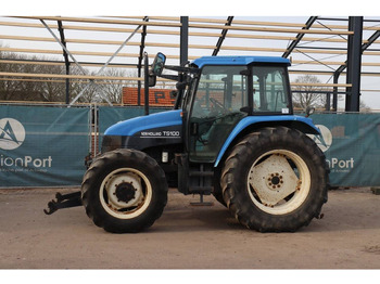 Трактор NEW HOLLAND TS100