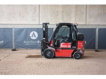 Газовый погрузчик Nissan 25: фото 2 Газовый погрузчик Nissan 25: фото 2