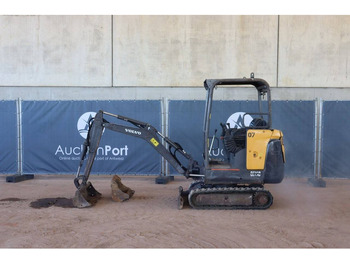 Мини-экскаватор Volvo EC15D: фото 2