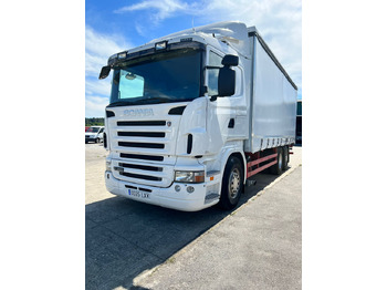 Тентованный грузовик SCANIA