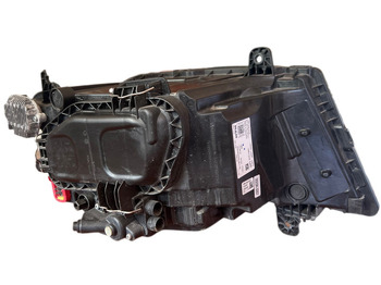 Передняя фара MAN TGX: фото 5