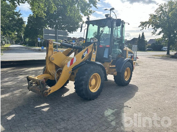 Колёсный погрузчик CATERPILLAR 908H