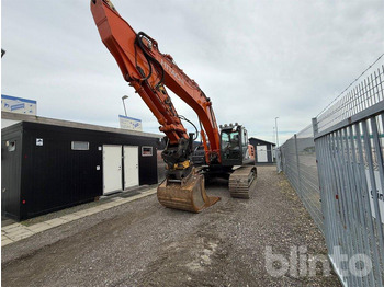Гусеничный экскаватор HITACHI ZX300LC-6