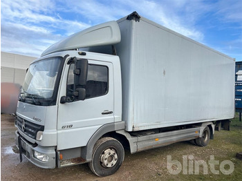 Грузовик с закрытым кузовом MERCEDES-BENZ