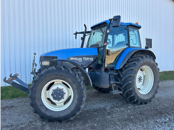 Трактор NEW HOLLAND TM
