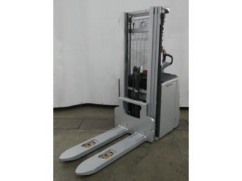 Штабелер STILL