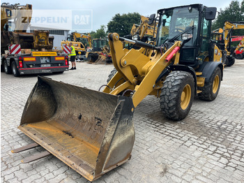 Колёсный погрузчик CATERPILLAR 908