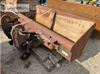 : фото в шапке страницы