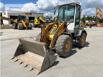 Колёсный погрузчик LIEBHERR L 506