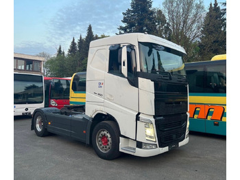 Тягач VOLVO FH 460