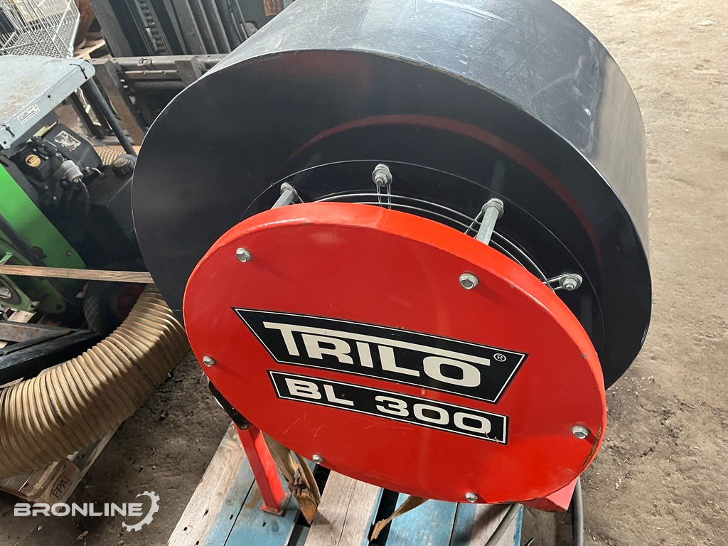 2015 Trilo Blower BL300 Lehepuhur - Сельскохозяйственная техника: фото 1 2015 Trilo Blower BL300 Lehepuhur - Сельскохозяйственная техника: фото 1
