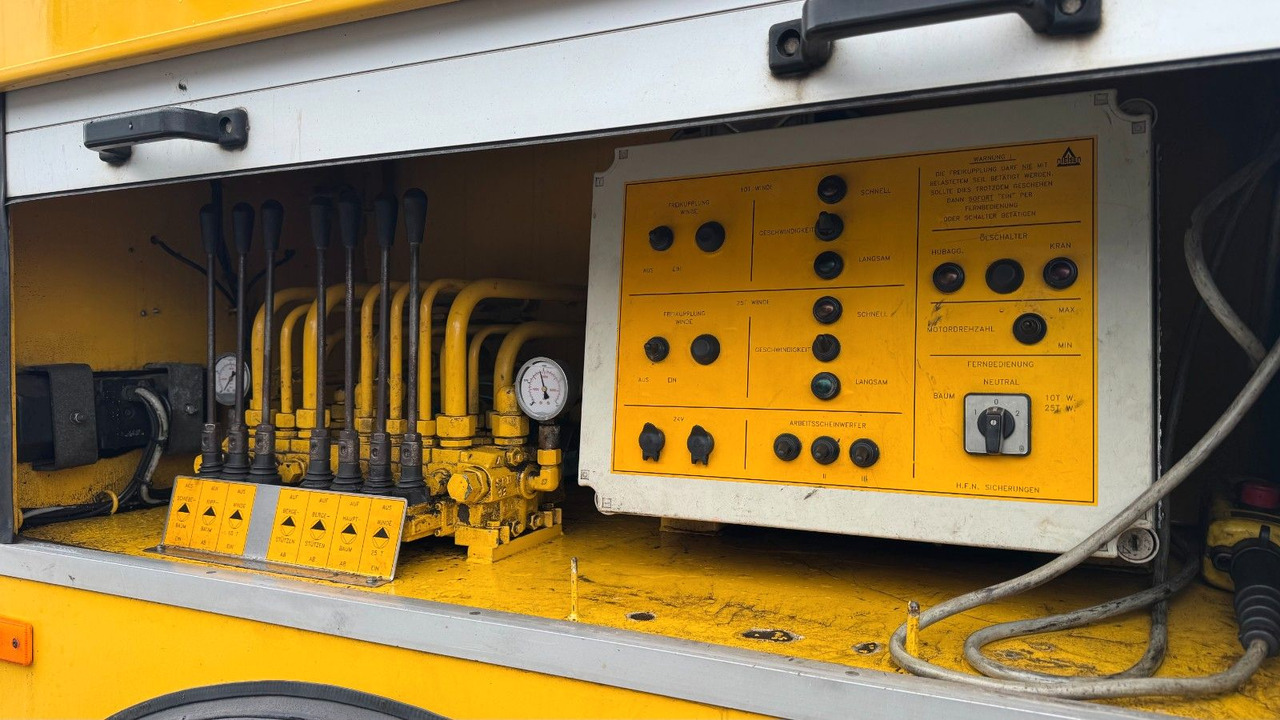 MAN 35.463 Abschleppwagen Kran LKW Berger Wilk WR25 - Эвакуатор: фото 5 MAN 35.463 Abschleppwagen Kran LKW Berger Wilk WR25 - Эвакуатор: фото 5