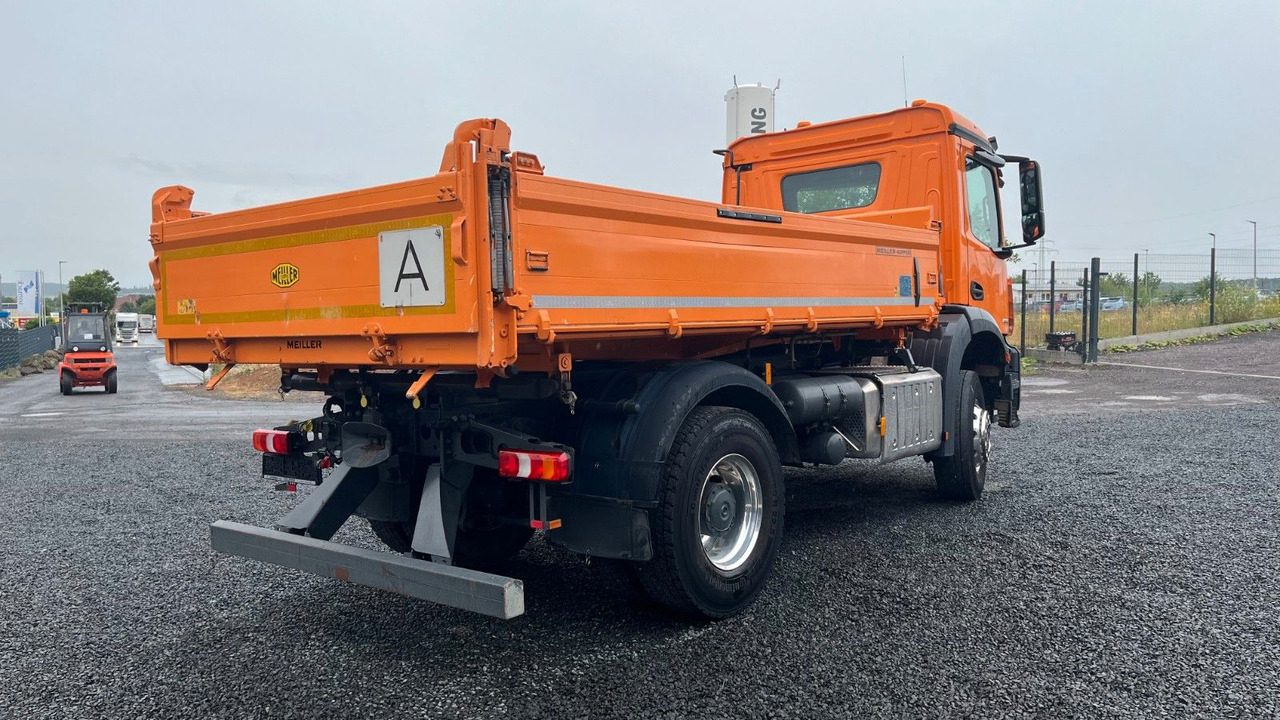 Mercedes-Benz Arocs 1835 Dreiseitenkipper Meiller - Самосвал: фото 4 Mercedes-Benz Arocs 1835 Dreiseitenkipper Meiller - Самосвал: фото 4