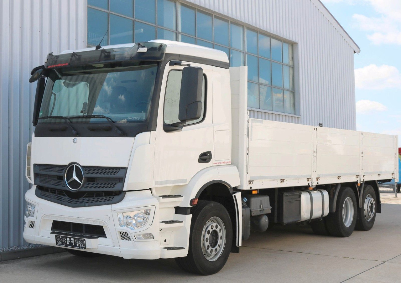 Mercedes-Benz Antos 2641L Prits. / Staplerhaltg. Stahltransp. - Грузовик бортовой/ Платформа: фото 1 Mercedes-Benz Antos 2641L Prits. / Staplerhaltg. Stahltransp. - Грузовик бортовой/ Платформа: фото 1