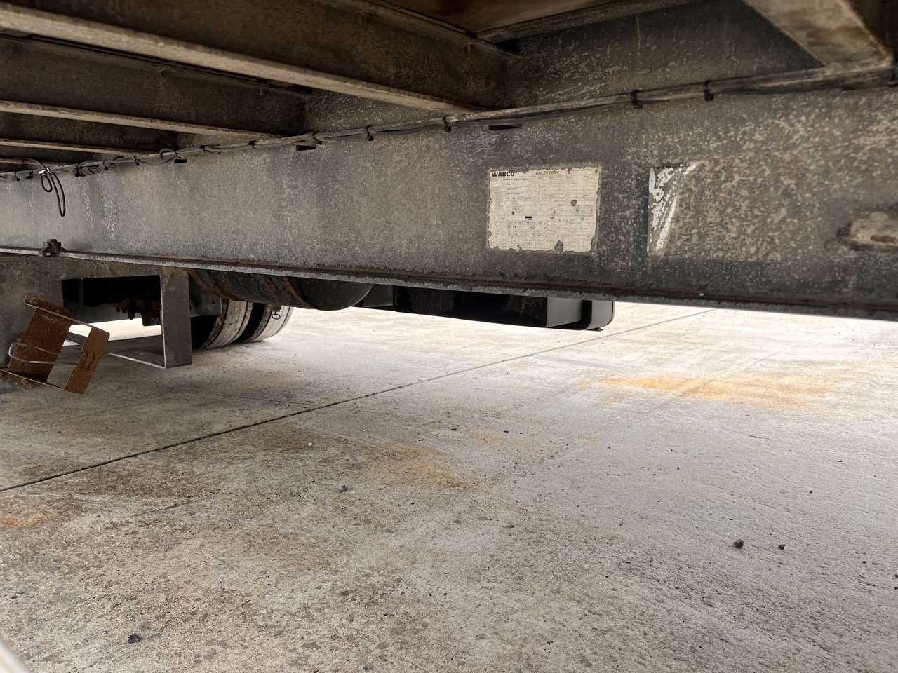 Ackermann PA-F 18/7.4E 2 Achs Jumboanhänger Mega - Низкорамный прицеп: фото 2 Ackermann PA-F 18/7.4E 2 Achs Jumboanhänger Mega - Низкорамный прицеп: фото 2