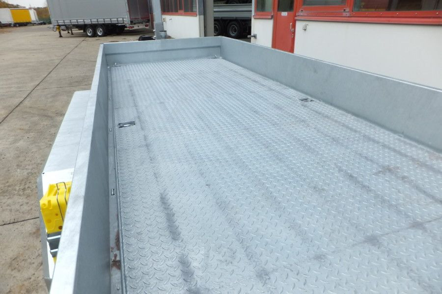 Новый Низкорамный прицеп Для транспортировки тяжёлой техники Möslein TT 11-E6x2 Tieflader für Fräsen breiten Rampen, Neu: фото 7 Новый Низкорамный прицеп Для транспортировки тяжёлой техники Möslein TT 11-E6x2 Tieflader für Fräsen breiten Rampen, Neu: фото 7