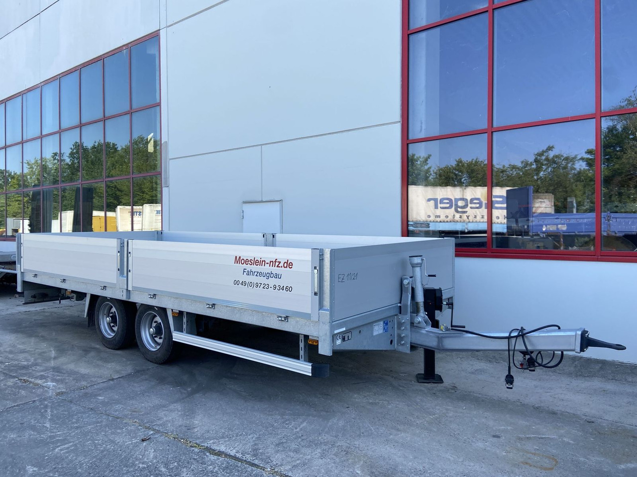 Möslein Tandem- Pritschenanhänger, neuwertig - Прицеп бортовой/ Платформа: фото 2 Möslein Tandem- Pritschenanhänger, neuwertig - Прицеп бортовой/ Платформа: фото 2