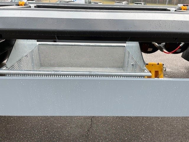 Новый Прицеп мультилифт/ Бункеровоз Außenroller 18 AR Außenroller 18 AR: фото 7 Новый Прицеп мультилифт/ Бункеровоз Außenroller 18 AR Außenroller 18 AR: фото 7