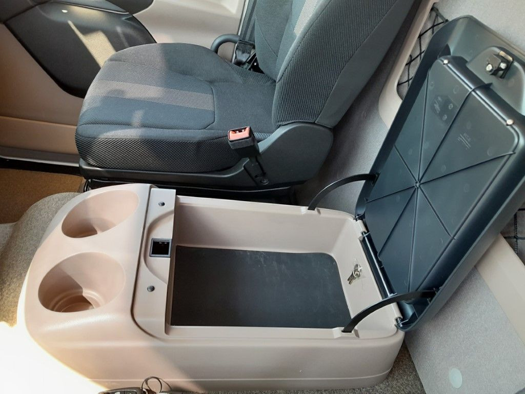 Грузовик-шасси DAF FA XB 260 12t reparierter Wasserschaden: фото 15