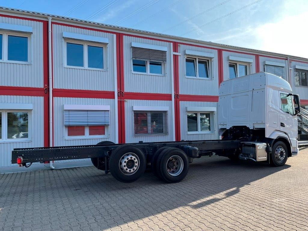 DAF FAN XF 480 ohne Aufbau - Грузовик-шасси: фото 2 DAF FAN XF 480 ohne Aufbau - Грузовик-шасси: фото 2