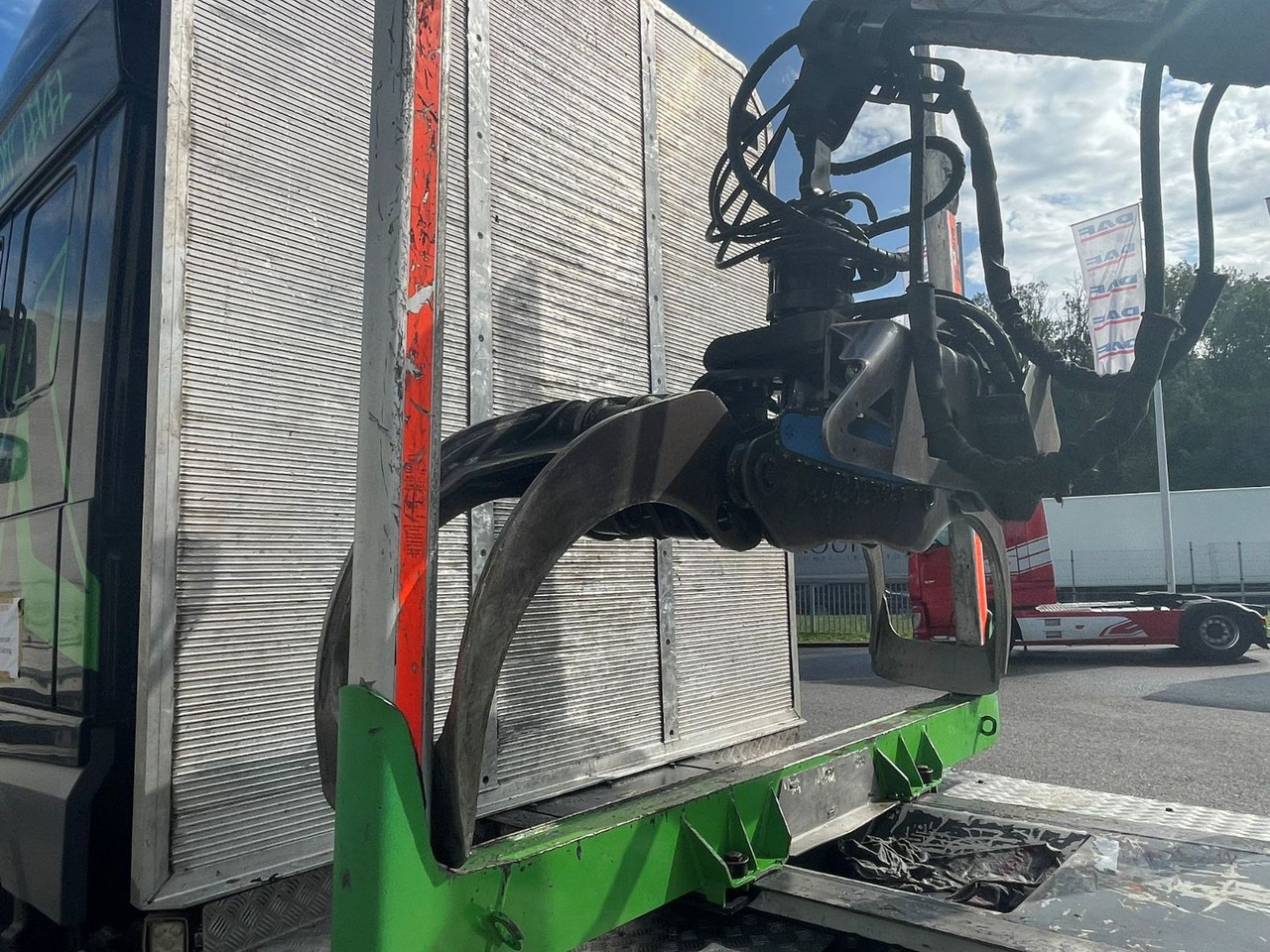 DAF FAT XF 530 SSC, Holztransport, Greifer mit Säge - Лесовоз, Автоманипулятор: фото 5 DAF FAT XF 530 SSC, Holztransport, Greifer mit Säge - Лесовоз, Автоманипулятор: фото 5