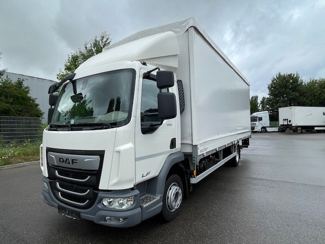 DAF LF 230 FA 12t Spier Pritsche Plane LBW - Тентованный грузовик: фото 1 DAF LF 230 FA 12t Spier Pritsche Plane LBW - Тентованный грузовик: фото 1
