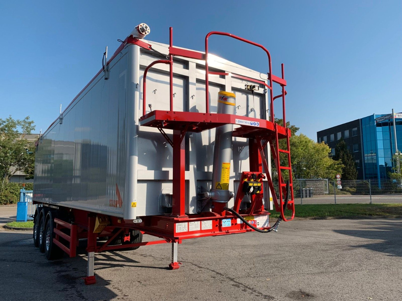 Stas Agrostar 51,8 cbm Stas Agrostar 51,8 cbm - Самосвальный полуприцеп: фото 3 Stas Agrostar 51,8 cbm Stas Agrostar 51,8 cbm - Самосвальный полуприцеп: фото 3