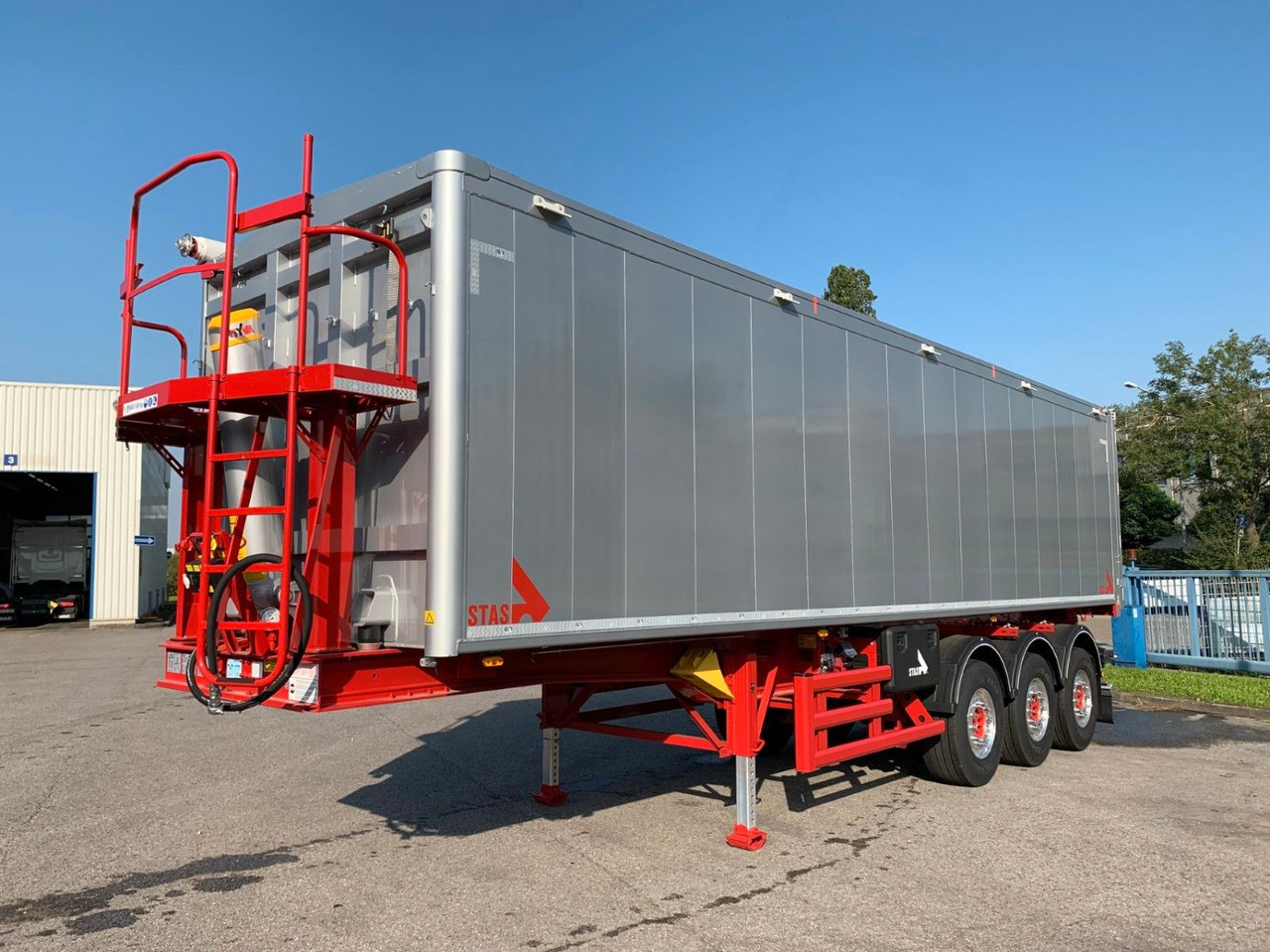Stas Agrostar 51,8 cbm Stas Agrostar 51,8 cbm - Самосвальный полуприцеп: фото 5 Stas Agrostar 51,8 cbm Stas Agrostar 51,8 cbm - Самосвальный полуприцеп: фото 5