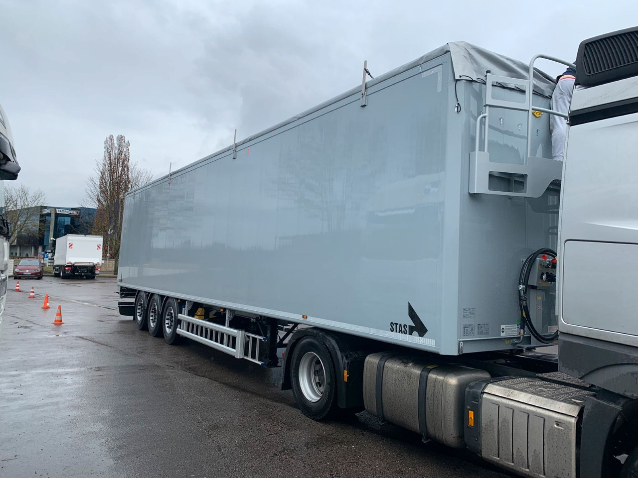 Stas bioSTAR 90,6 cbm - Полуприцеп с подвижным полом: фото 1 Stas bioSTAR 90,6 cbm - Полуприцеп с подвижным полом: фото 1